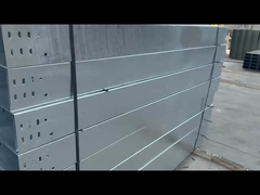 공기 또는 구멍 틈을 가진 실내외 온도 담전 케이블 트레이